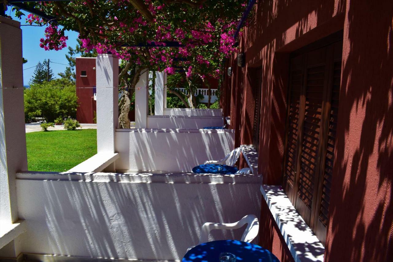 Porto Galini Hotell Agia Galini Exteriör bild